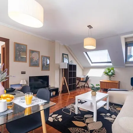 El Pasadizo De Menendez Valdes Apartament Gijón