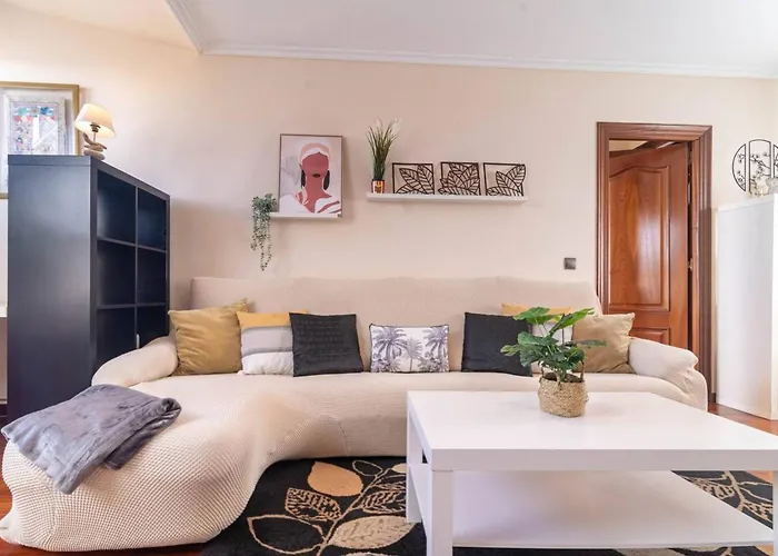 El Pasadizo De Menendez Valdes